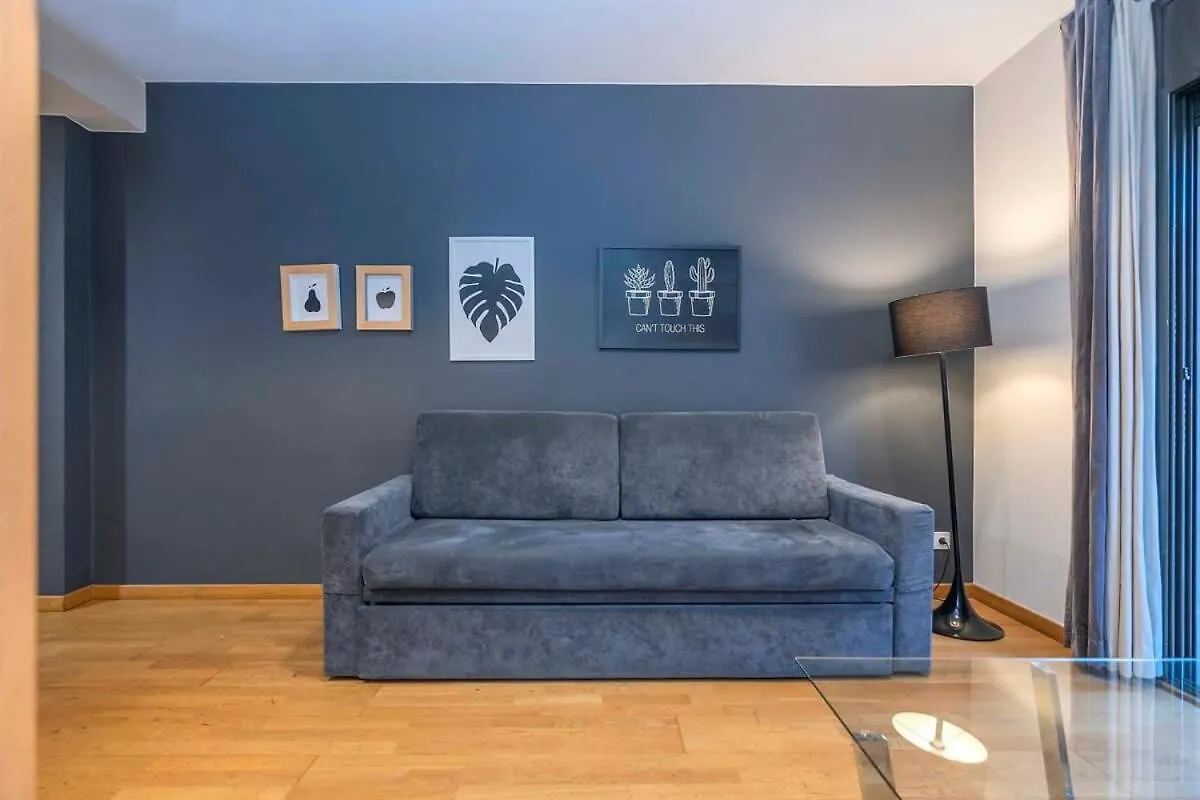 Modern And Bright Apartment In Eixample 1-3 Barcelona 0*,